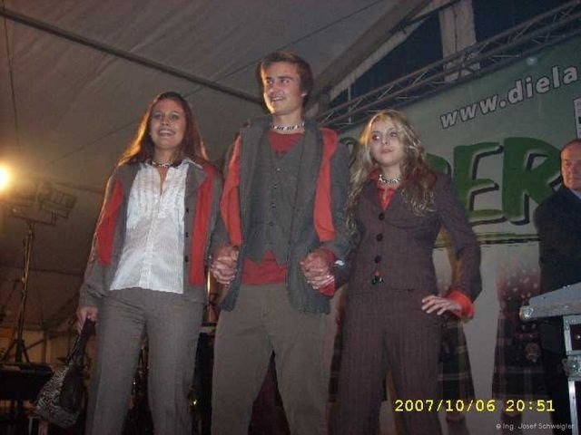 3355_img_1192007431_371_lg.jpg